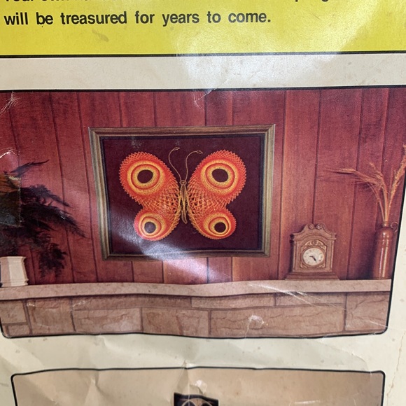 Vintage 1978 McCulla Crafts Inc, BUTTERFLY String Art Kit made in the USA - Picture 3 of 13